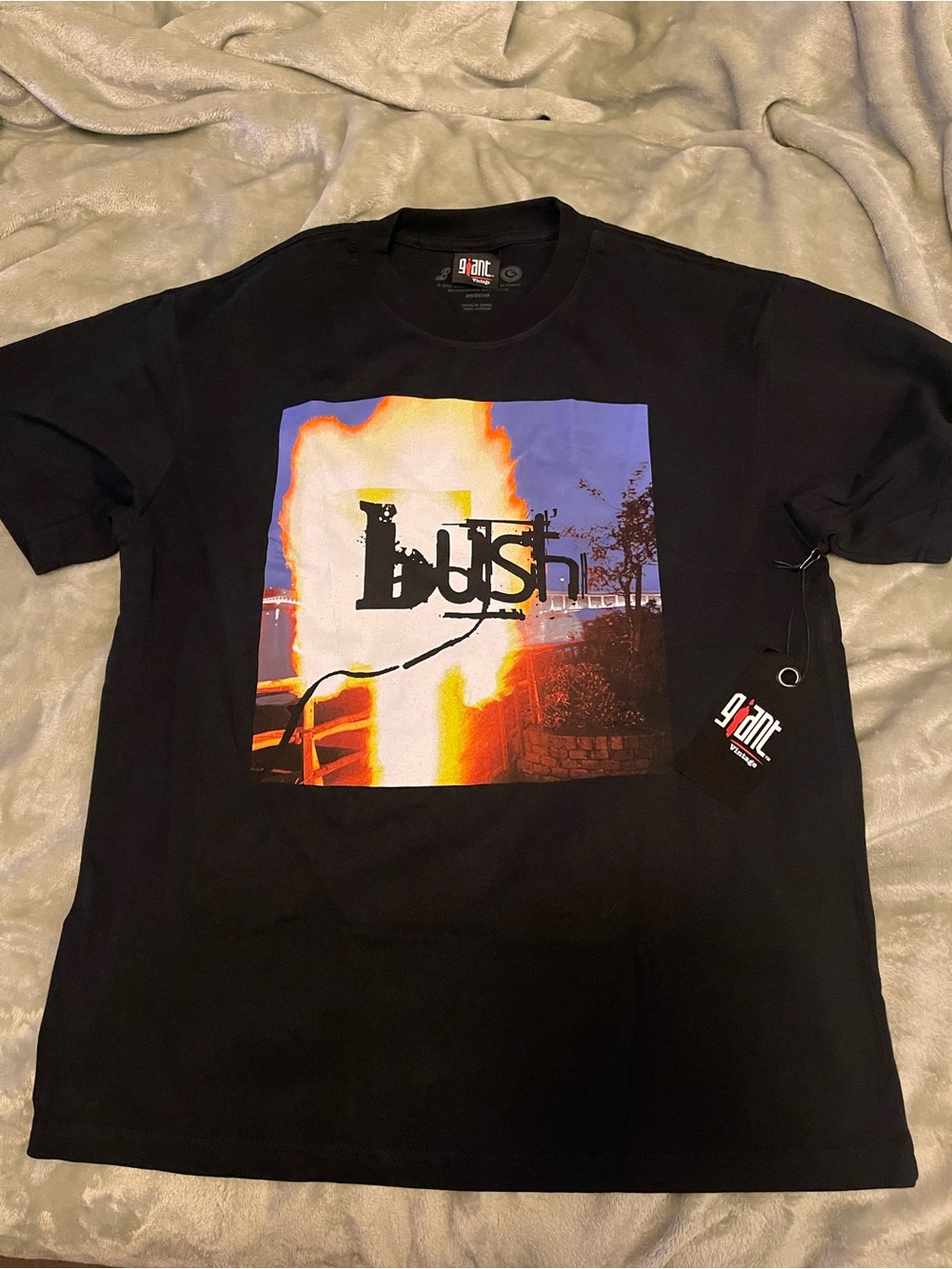 Bush Rock Band Razorblade Suitcase Giant Vintage Shirt